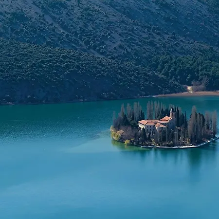 Oasis Near Krka Waterfalls Villa Drnis