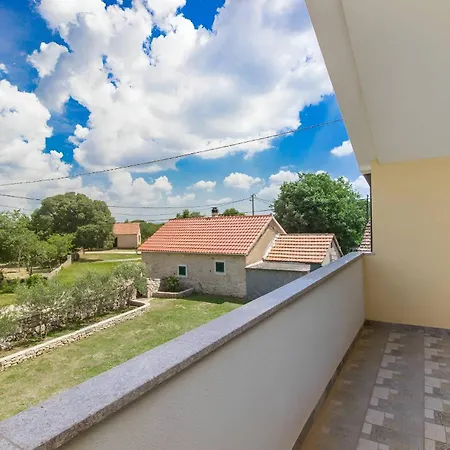 Villa Oasis Near Krka Waterfalls Drnis