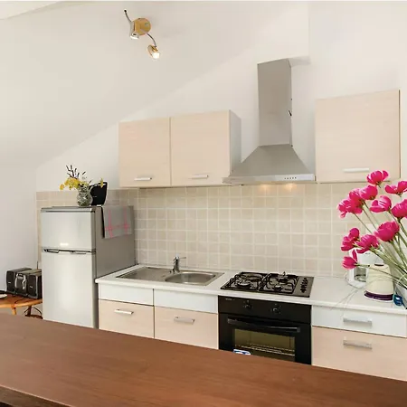 Villa Oasis Near Krka Waterfalls *