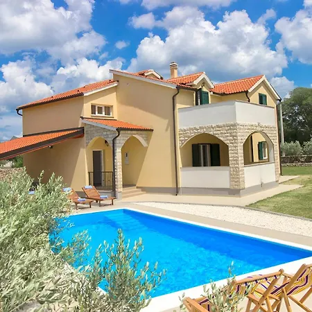 Oasis Near Krka Waterfalls Villa Drnis