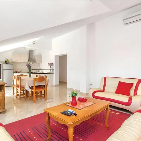 Oasis Near Krka Waterfalls Villa *