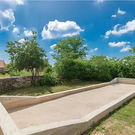 Villa Oasis Near Krka Waterfalls Drnis