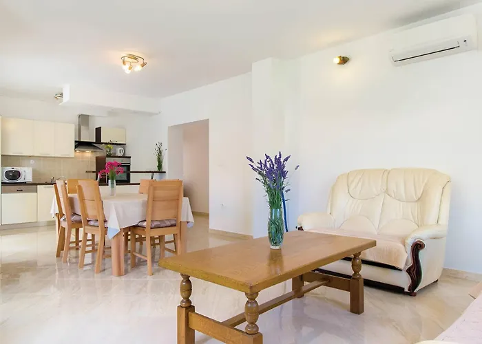 וילה Oasis Near Krka Waterfalls Drniš