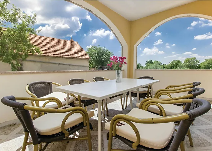 Oasis Near Krka Waterfalls * Drniš