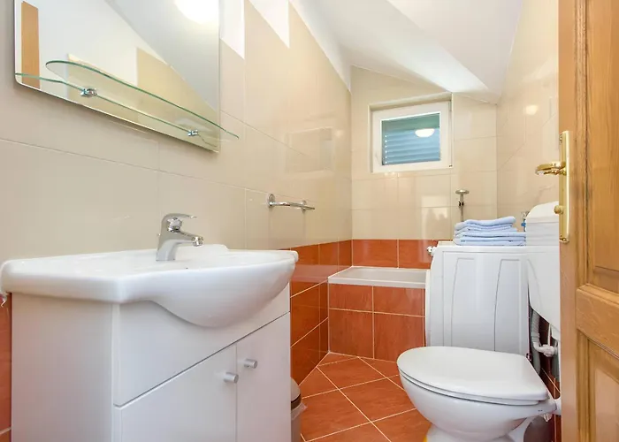 Oasis Near Krka Waterfalls וילה *