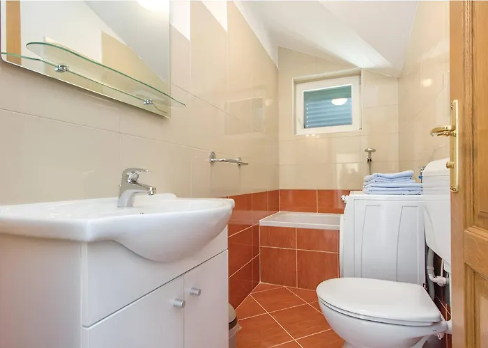 Oasis Near Krka Waterfalls וילה Drniš