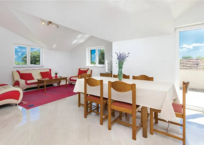 Oasis Near Krka Waterfalls וילה