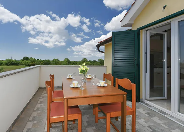 וילה Oasis Near Krka Waterfalls Drniš