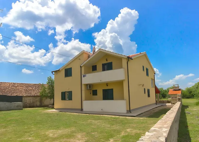 Oasis Near Krka Waterfalls Drniš