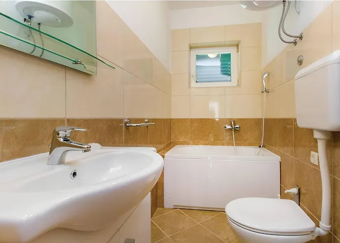 Oasis Near Krka Waterfalls וילה *