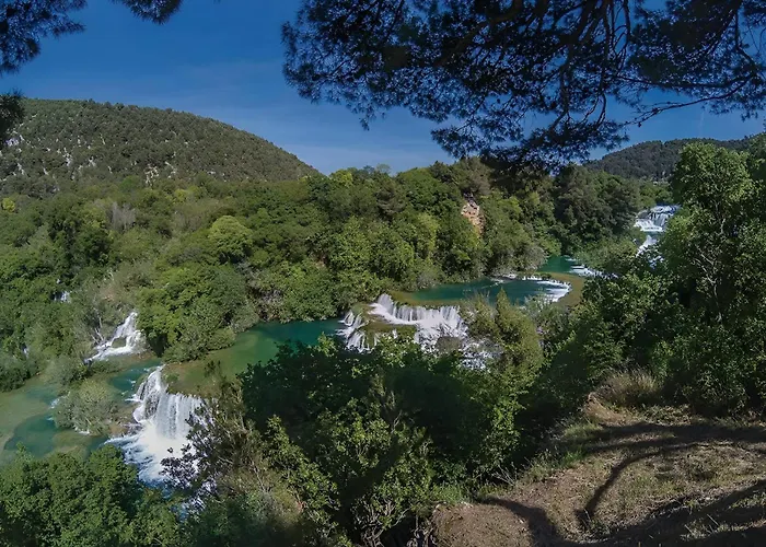 וילה Oasis Near Krka Waterfalls