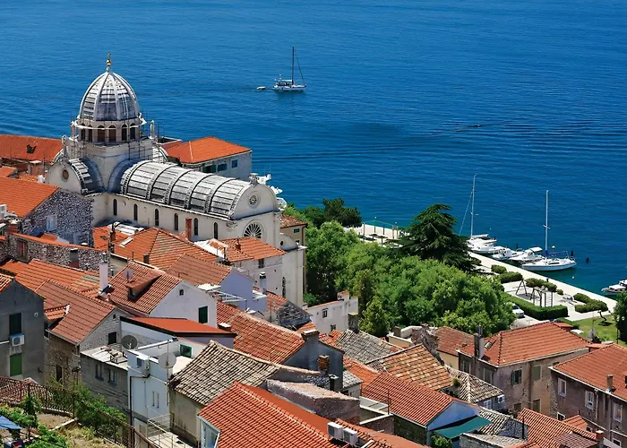 Oasis Near Krka Waterfalls * Drniš
