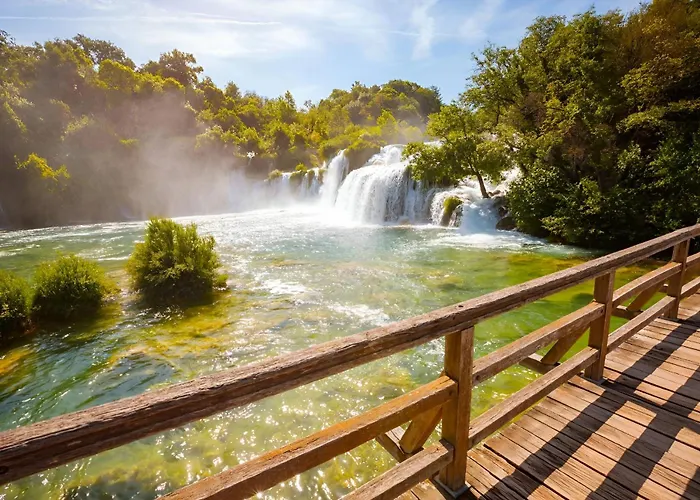 וילה Oasis Near Krka Waterfalls